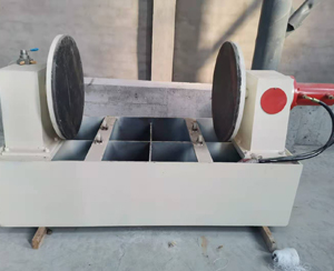 廠家為您分享油桶油箱設備是如何生產油桶的